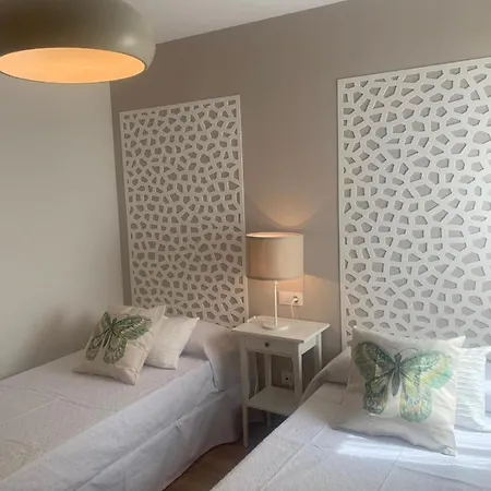 Apartamento Byhouse Frei Luis 4d *